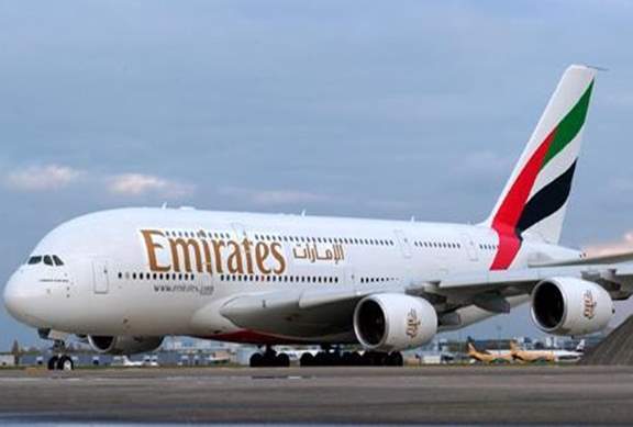 Emirates zpoždění letu