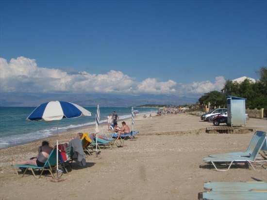 Pláž blízko Villa Stefania na ostrově Korfu