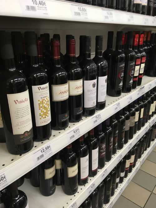 Cena alkoholu, vína na Sardinii